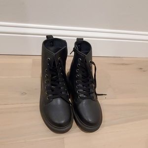 steve madden cole boot